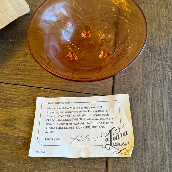 Tiara Indiana Glass Coral Blush Empress Louvre 6" Mint Candy Dish 3 Toed Bird - Picture 14 of 16